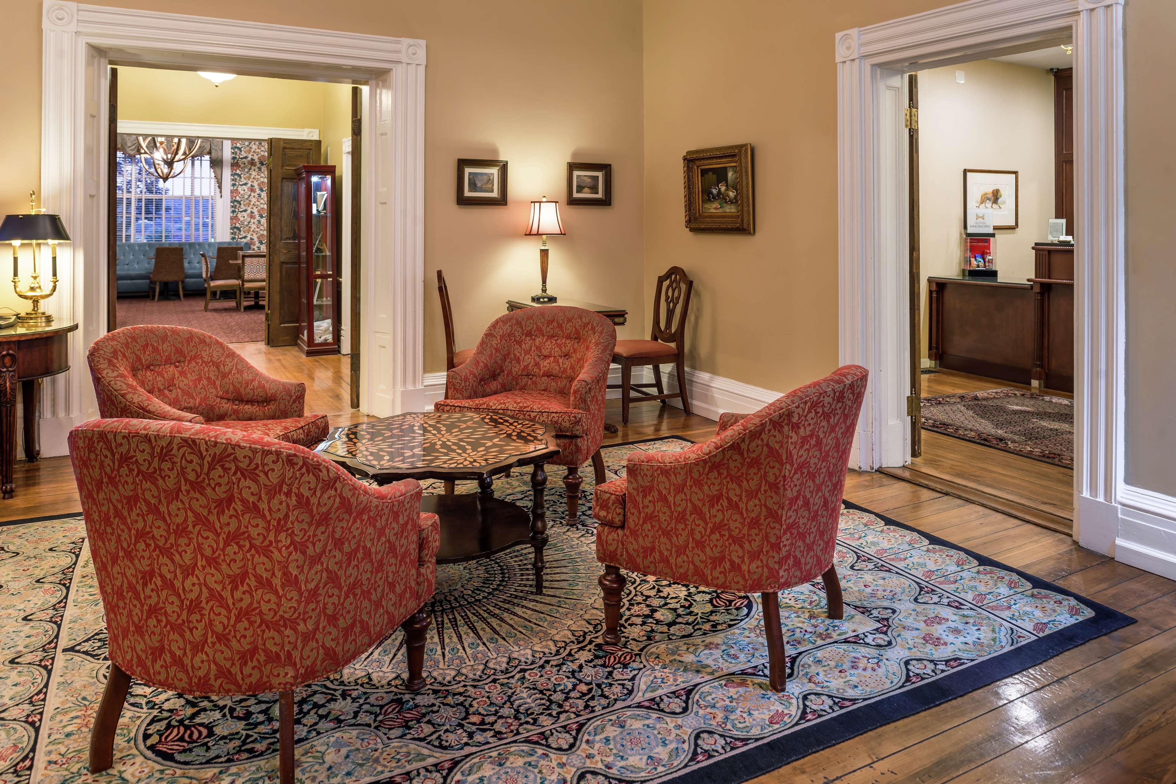 Hotel Hampton Historic Area 3*