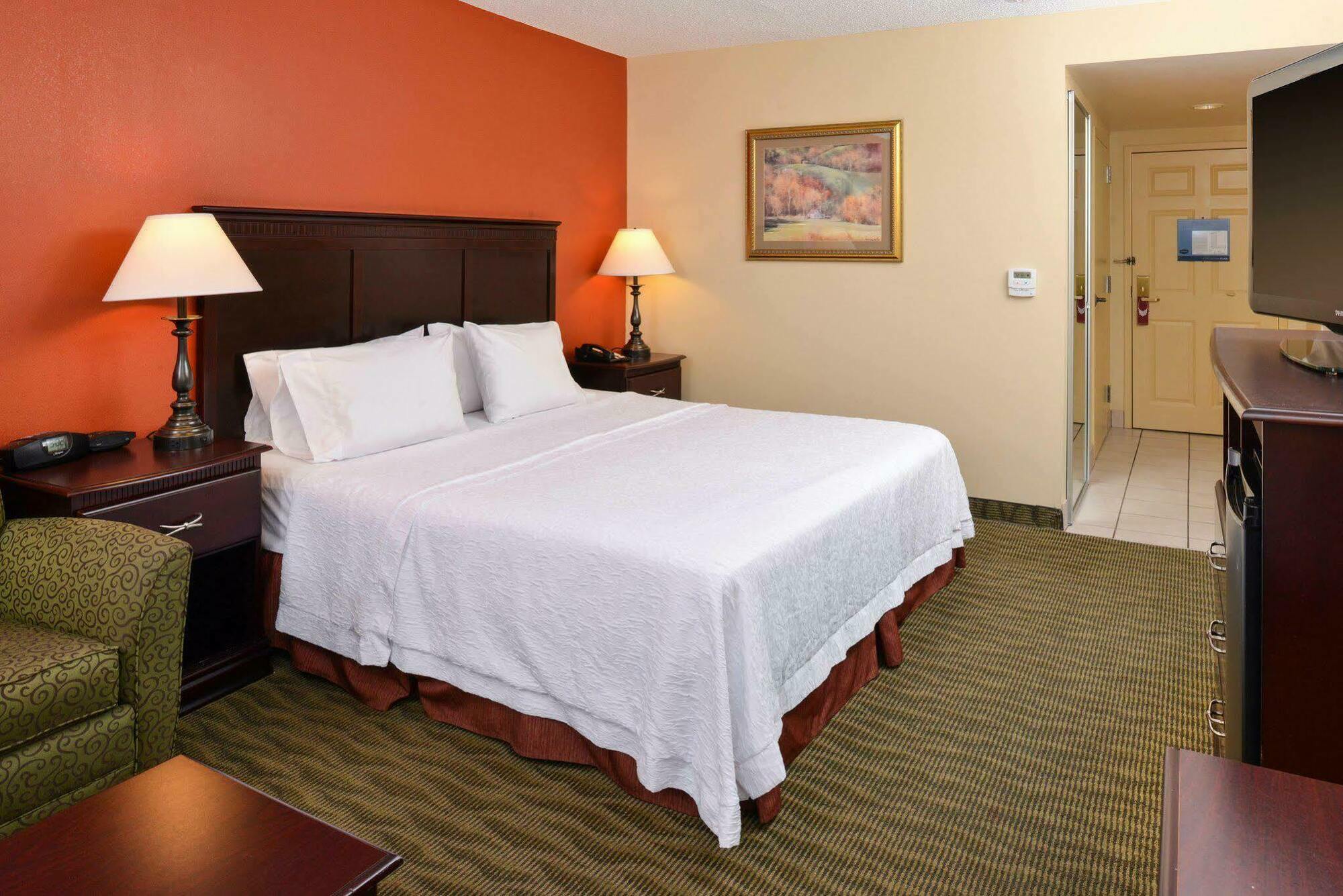 Hotel Hampton Historic Area 3*
